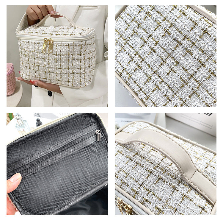White Fashion Cosmetic Bag
