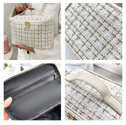 White Fashion Cosmetic Bag
